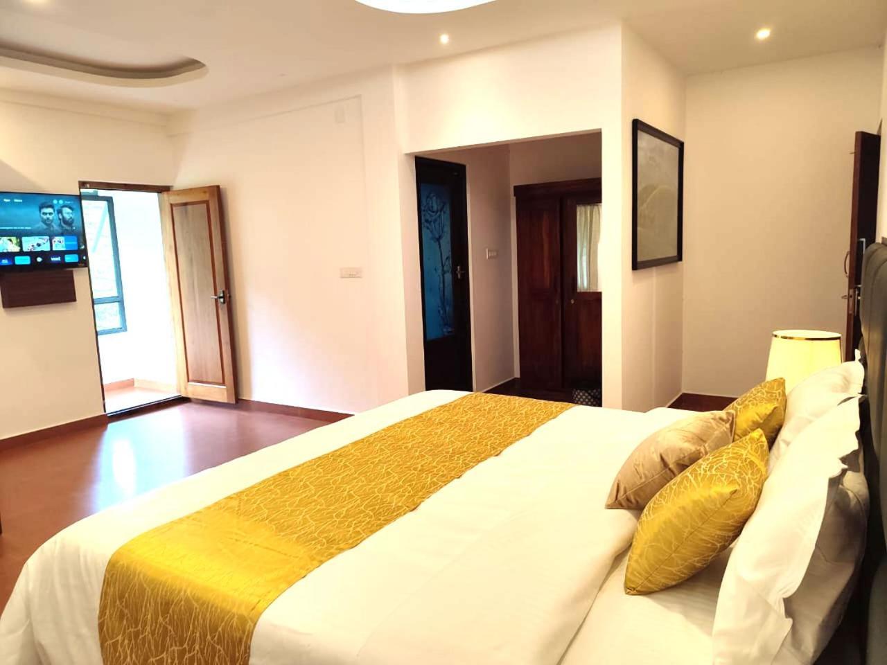 Tea & Sky Munnar Apartment Exterior photo
